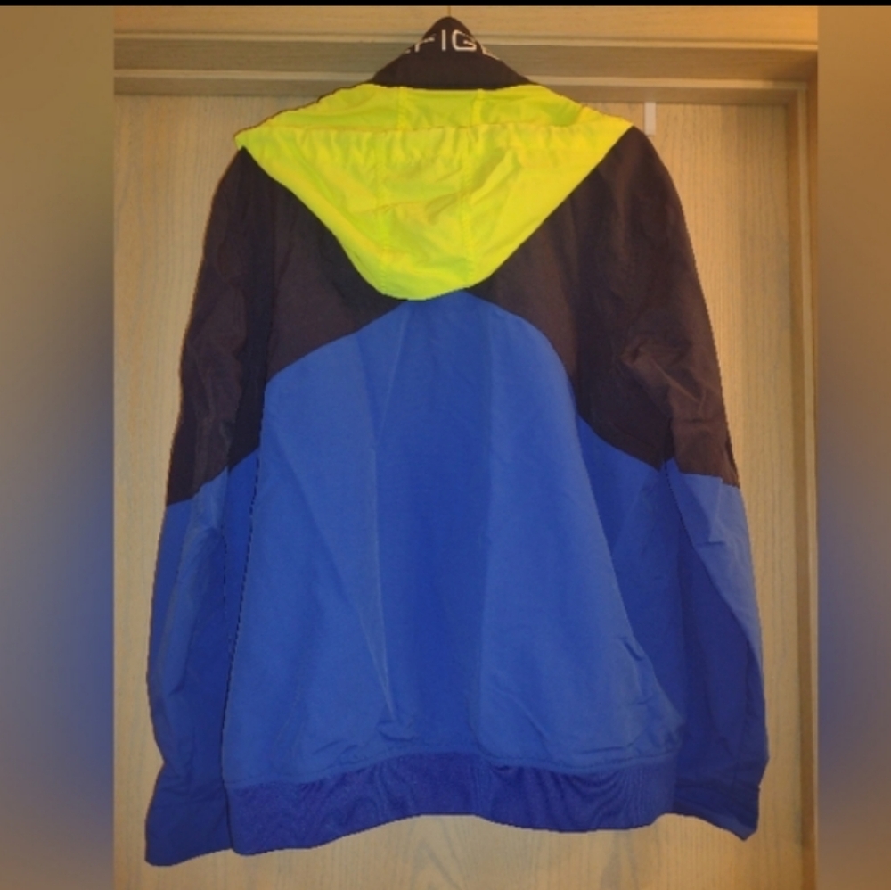 Tommy Hilfiger Colorblocked Yacht Jacket. NWOT. - Picture 6 of 8